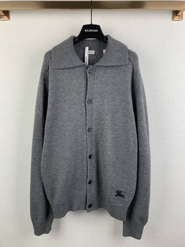 Burberry 26Ss Collared Elbow Patch Cashmere Cardigan. Authentic product purchase