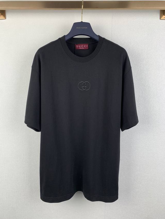 Gucci Embroidered GG Knit Cotton T-Shirt. Fabric: 15S Extra-Tight Cotton Fine Pi