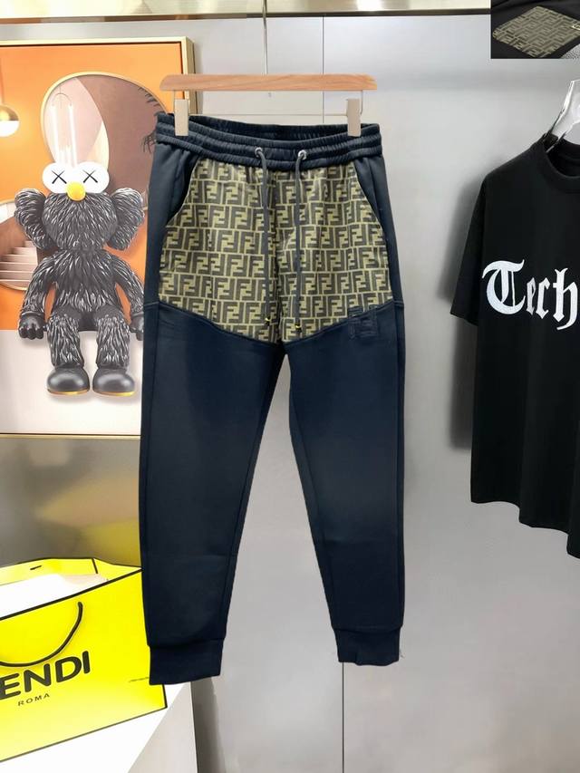 Fendi's exclusive high-end version of new casual trousers! Made with custom-made