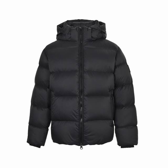 Refined Photos, Worry-Free After-Sales Service. Burberry All-Color Adhesive Stri