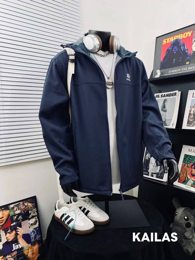 Kailas Sports Outdoor Training Limited Edition Hooded Heavy-Duty Couple Windbrea