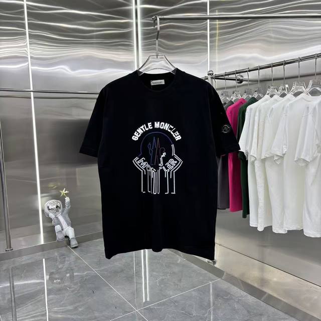 Moncler 2026 Spring/Summer New Arrival Crew Neck Short-Sleeve T-Shirt with Perso