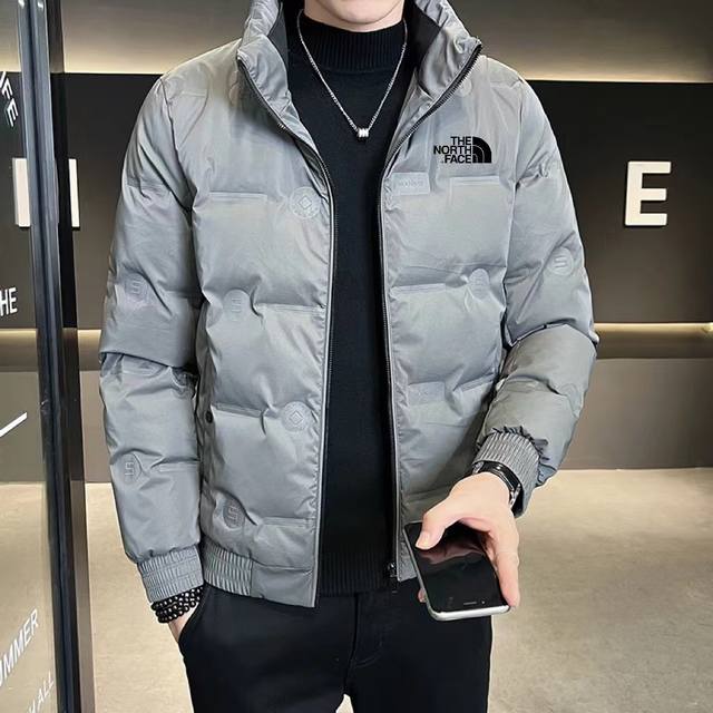 The North Face Classic Down Jacket, Exclusive Style, Functional Outdoor Down Jac