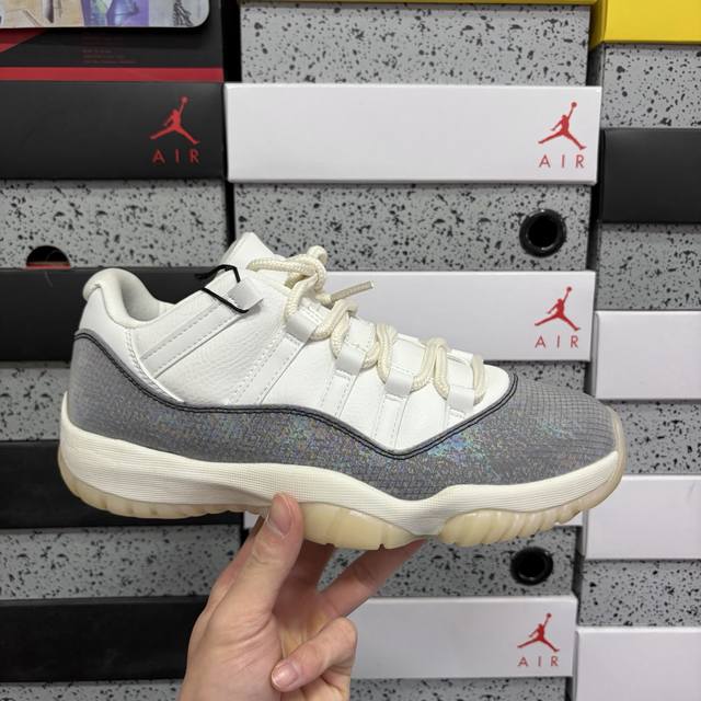 Kz version Hq7000-001 40-47.5 #