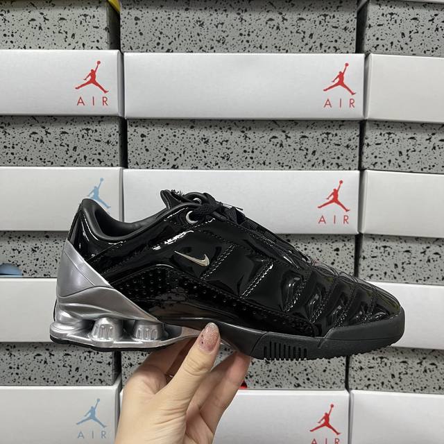 W version Im9326 001 36-45 #