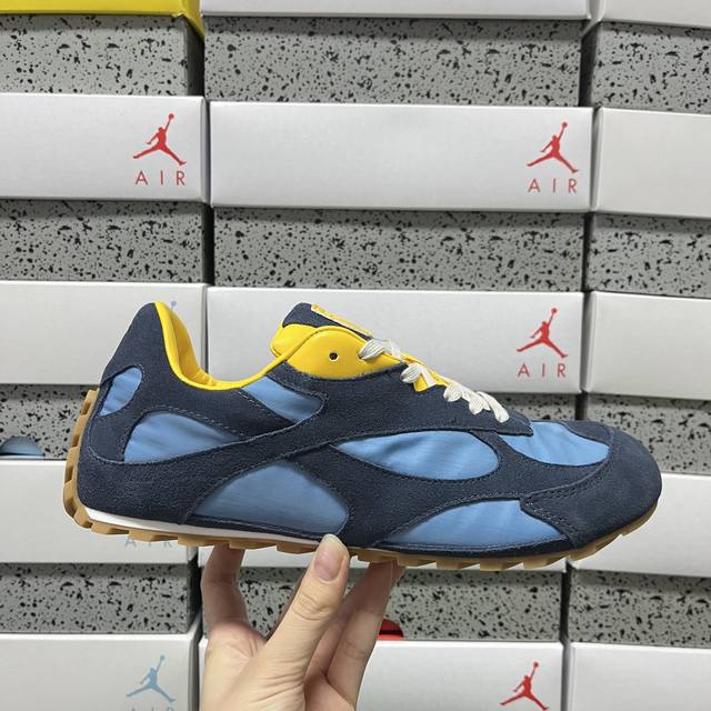 Off Bottega Veneta V3Ms2 4290 Low-top Slim-fit Shoes with Suede Upper and Nylon