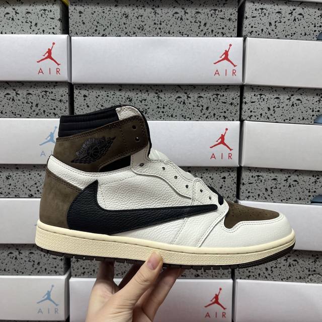 H New Peak Travis Scott X Jordan Air Jordan 1 White/Brown Cd4487 001 Size: 36 36