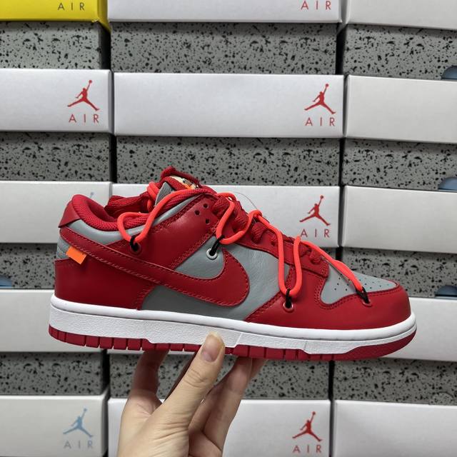 S2# Of X Futura X Dunk Ow Collaboration Sneakers Ct0856 600 Sizes: 36 36.5 37.5