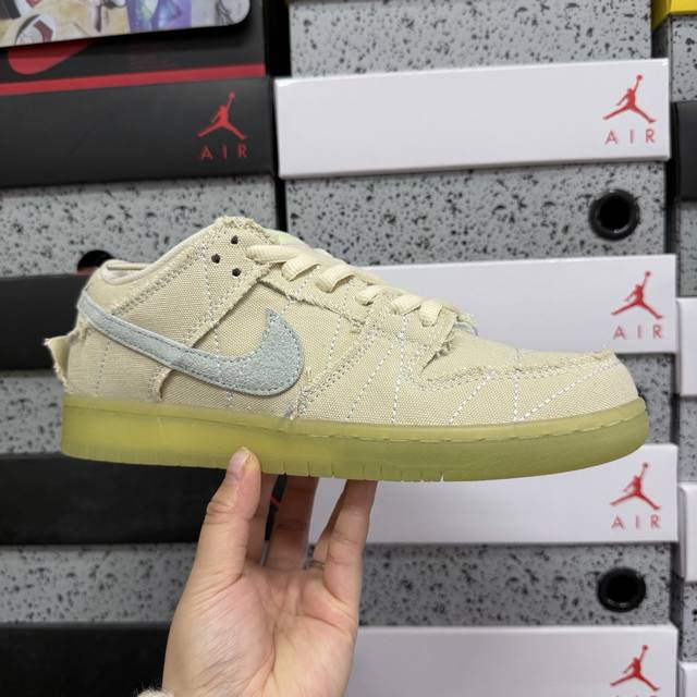 S2# Nike SB Dunk Low Mummy Off-White Glow-in-the-Dark Mummy Dm0774 111 Size: 36