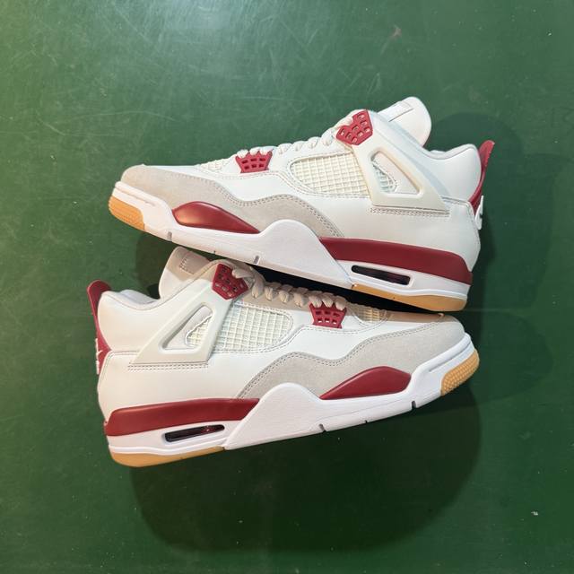 Y3 Special Offer Nike SB X Jordan Air Jordan 4 Pine Green Dr5415-106 White/Red C