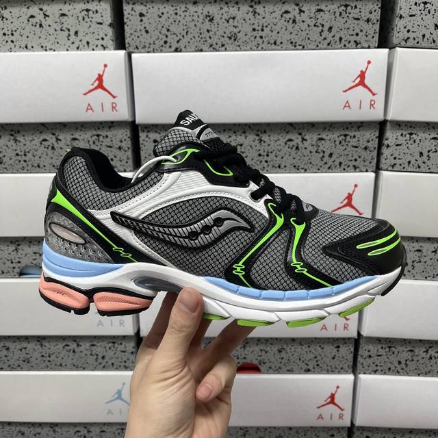 Yo Saucony Pro Grid Omni9 Series Running Shoes S70744-6 Sizes: 36 37 37.5 38 38.