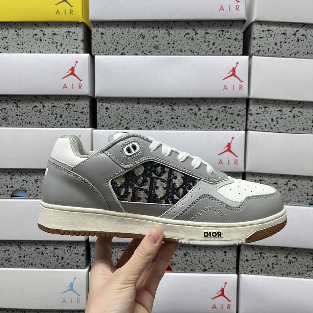 Yh Dior 25 Newly Upgraded B27 Series Classic Couple Style Monogram Casual Sports