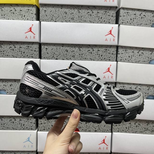 W Asics Gel-Kayano 12.1 Comfortable, Functional, Durable, Low-Top Running Shoes
