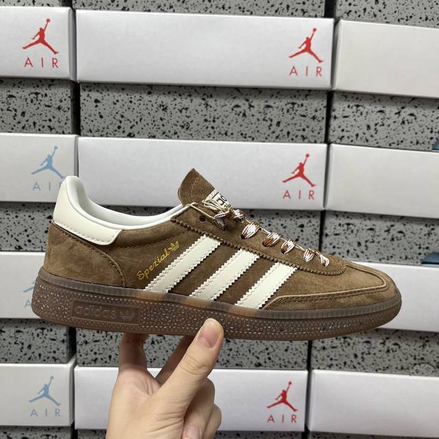 Genuine Adidas Handball Spezial Brown and White Gum Adidas Classic Leather Retr