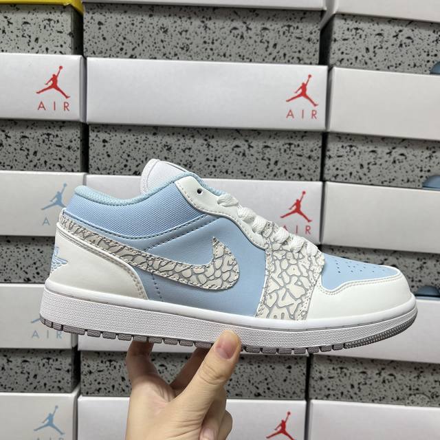 Small Dt Air Jordan AJ1 Low White/Blue Crack Pattern Ib7692 400 Size: 36 36.5 37 Small Dt Air Jordan AJ1 Low White/Blue Crack Pattern Ib7692 400 Size: 36 36.5 37