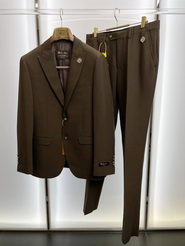 Set. Blazer p570, Trousers p300. Lp-Loro piana new suit set, a simple and casua