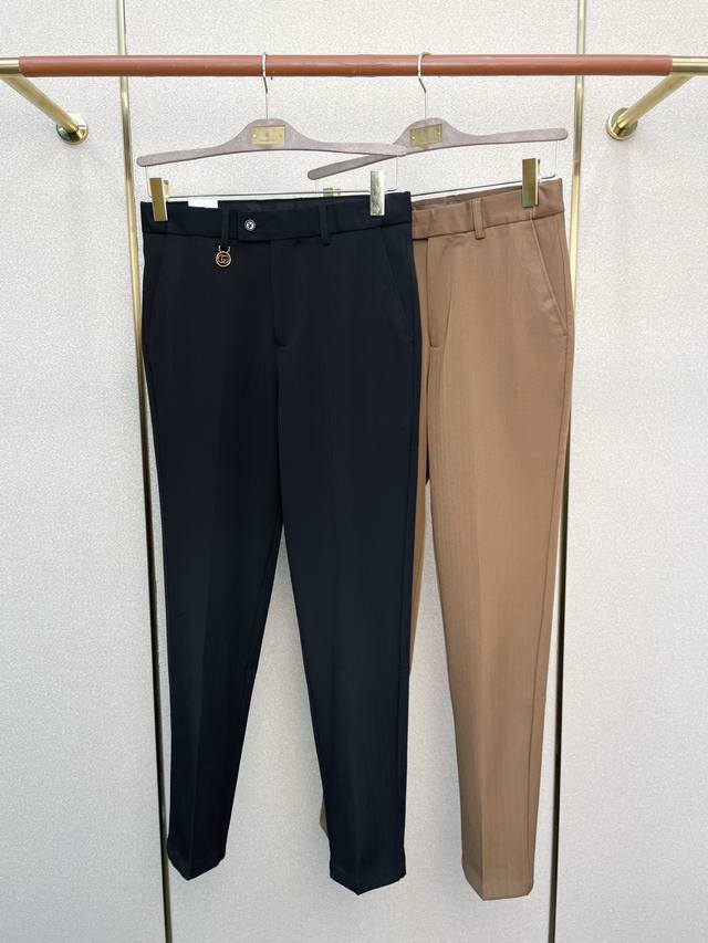 Gucci's latest high-end casual trousers, a must-have item! Made with custom-made