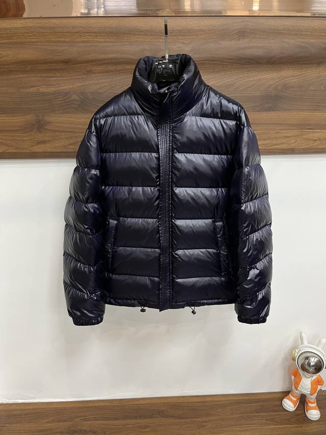 Featured Prada 2025 latest fashion designer down jacket, Prada hooded down jack