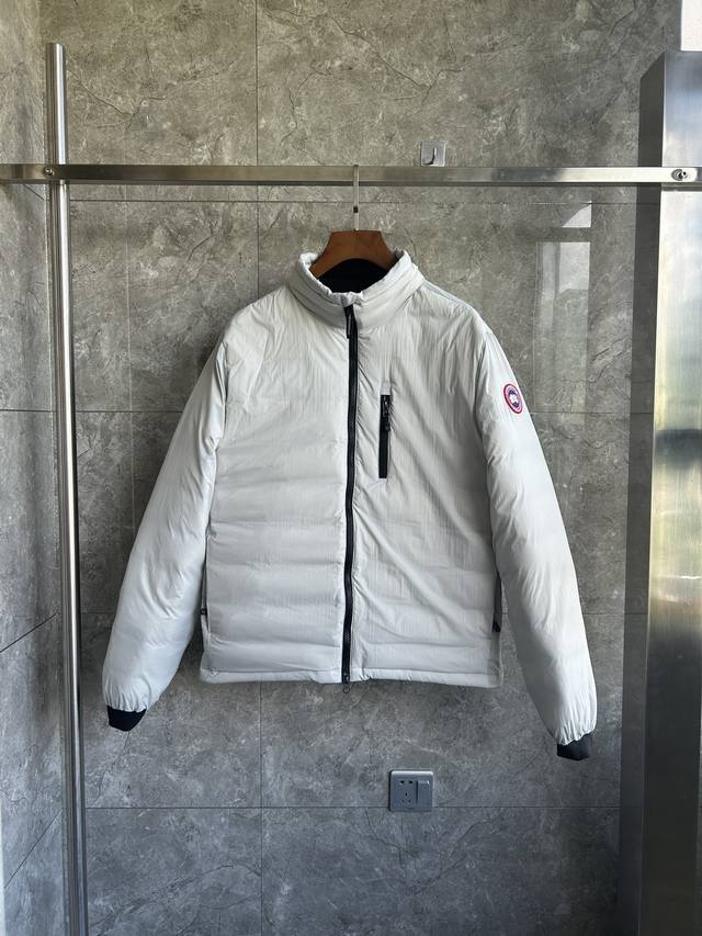 E5079 Lodge Down Hoodie is windproof and warm, with a compact, lightweight, and