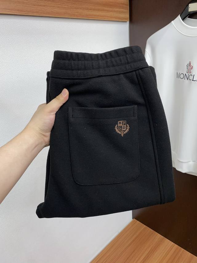 LV Louis Vuitton 2025 Fall/Winter Newest Casual Pants. Clean and crisp cut, full