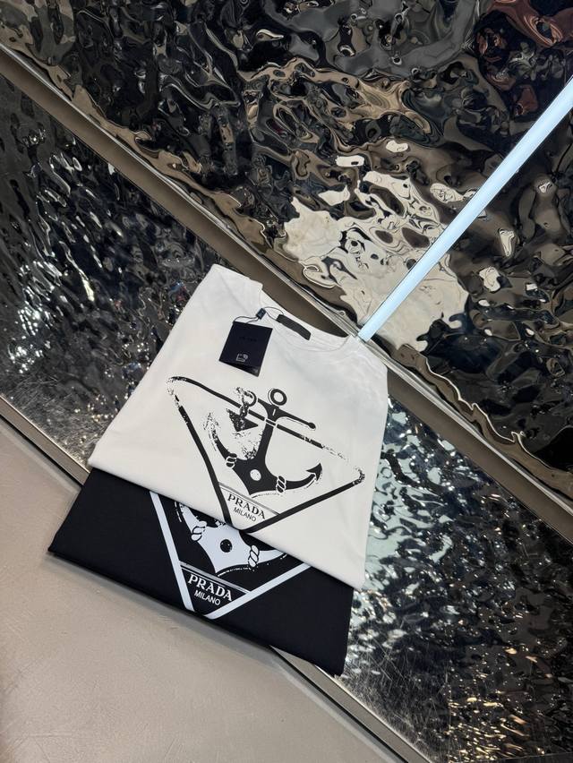 prada 2026 Spring/Summer Short-Sleeve T-Shirt New Style Short-Sleeve T-Shirt wit