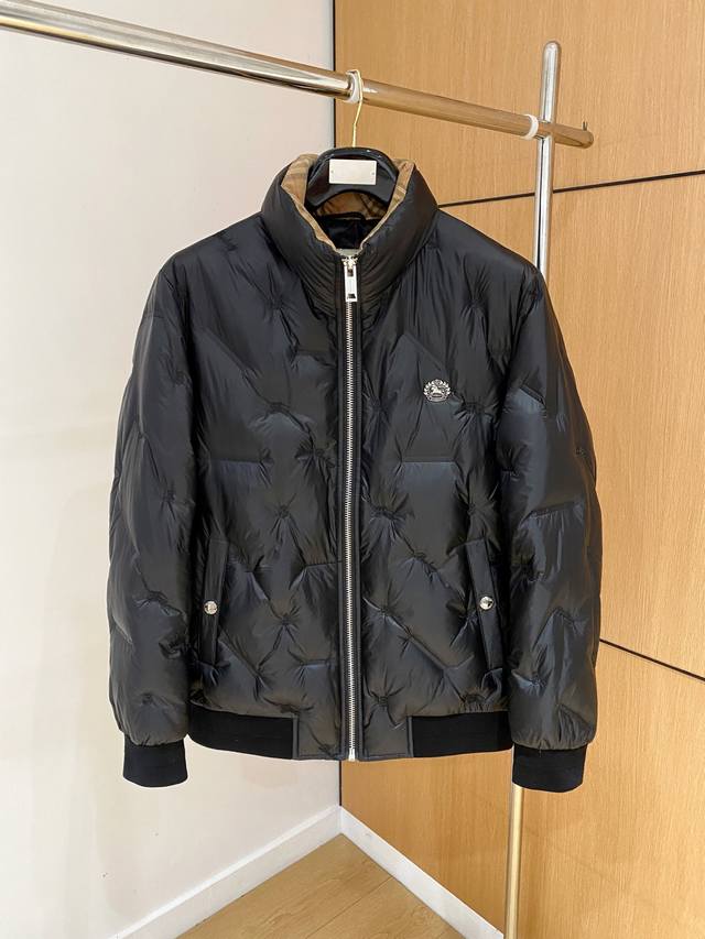 2025 Autumn/Winter New Burberry Down Jacket, Original 1:1 Custom Made, All Hardw