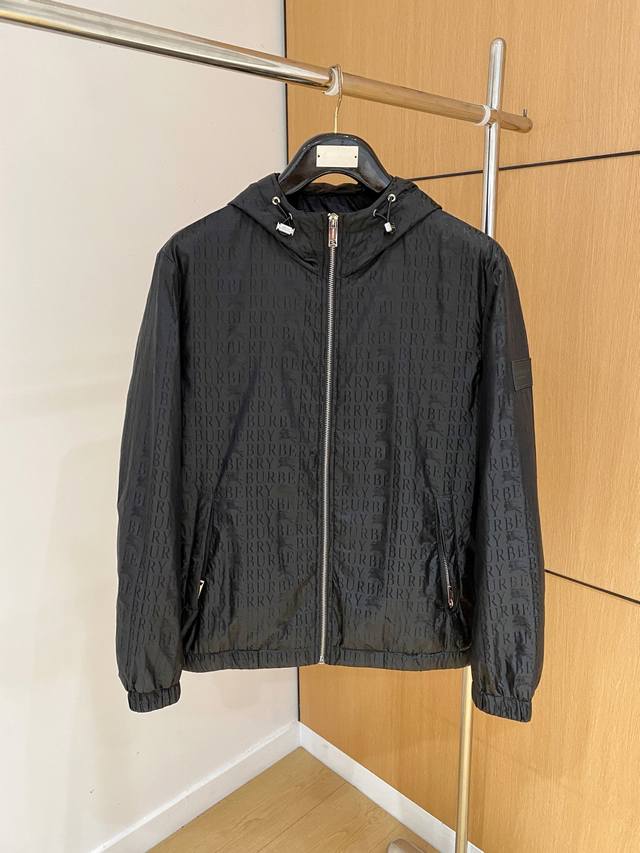 Burberry 2025 Autumn/Winter New Lightweight Cotton Jacket. Original quality, im