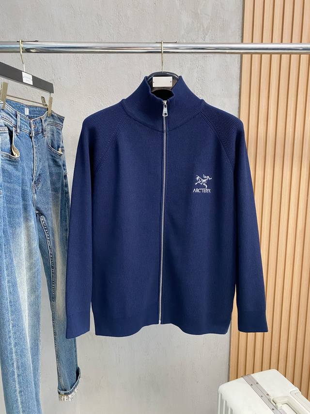 2025 Autumn/Winter New Knitted Wool Sweater. High-quality Italian imported wool