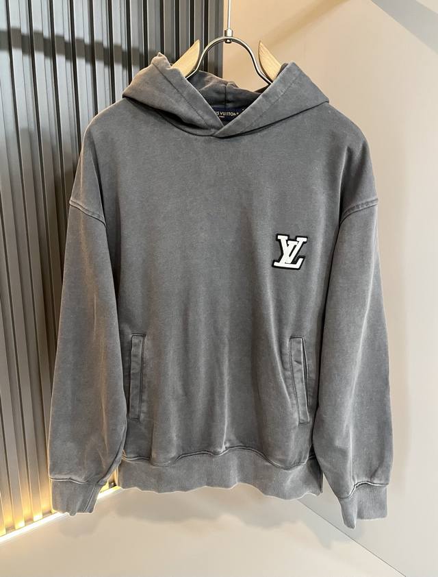 Louis Vuit*On 2025 Autumn/Winter New Collection Suit, a luxurious casual suit, u