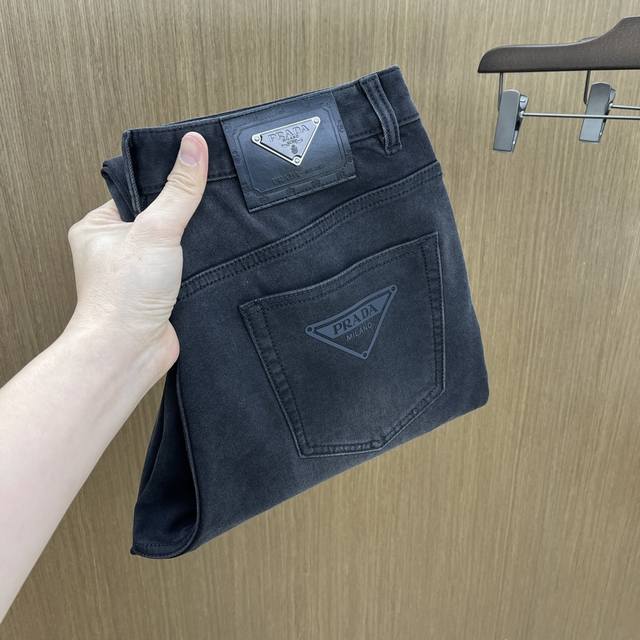 Autumn/Winter PD 2540 Autumn/Winter New Arrival Casual Jeans, available simultan