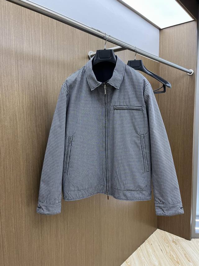 Autumn/Winter Lv 2540 New Men's Reversible Jacket, high-end boutique fabric, bre