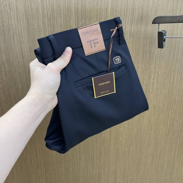 Autumn/Winter TF 2540Ss New Autumn/Winter Arrival, Available on the Official We