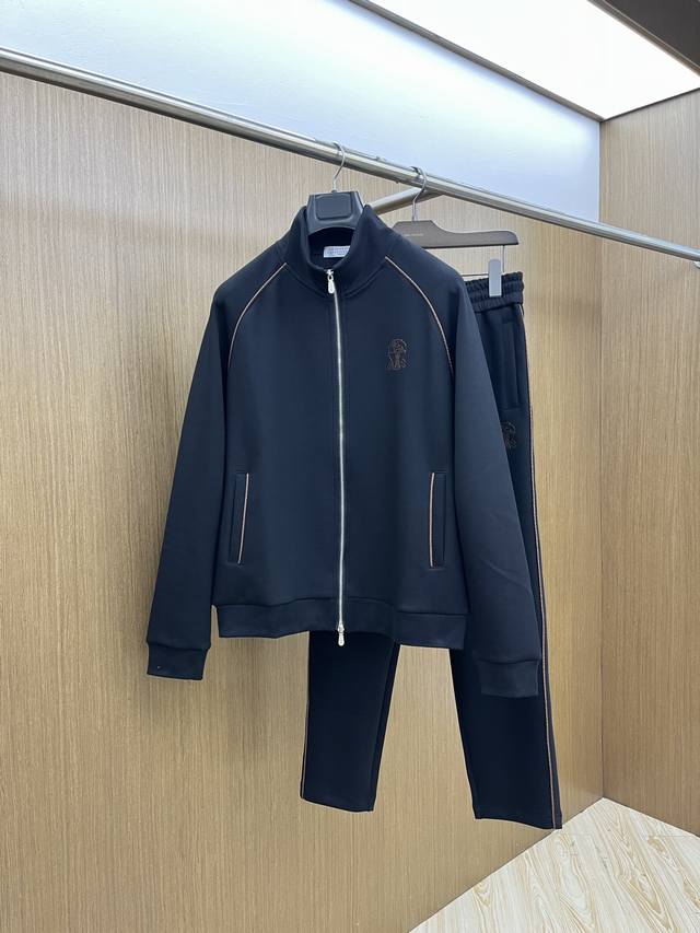 Autumn/Winter Set, Newest Style, Sizes M-XXL, . Latest and Top-Tier Classic Yel