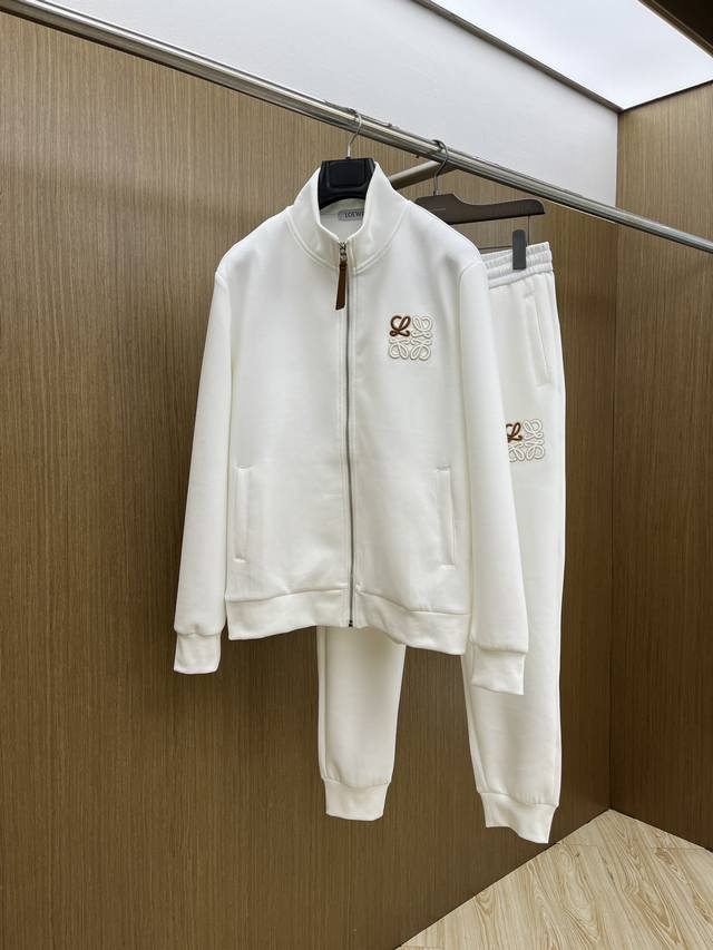 Loe Autumn/Winter Set, Newest Style, Sizes M-XXL . Latest and top-of-the-line c