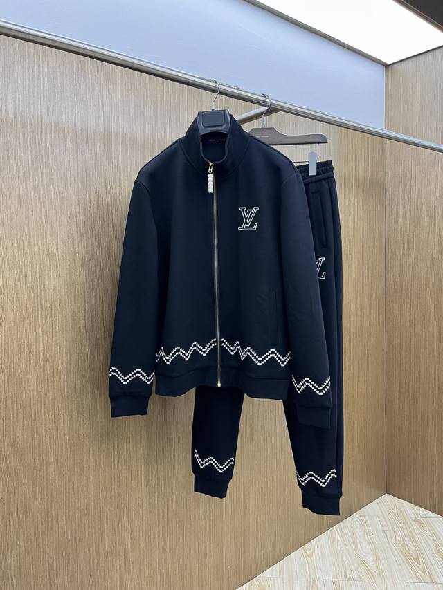 Autumn/Winter Set, Lv, Newest Style, Sizes M-XXL, . Latest and top-of-the-line