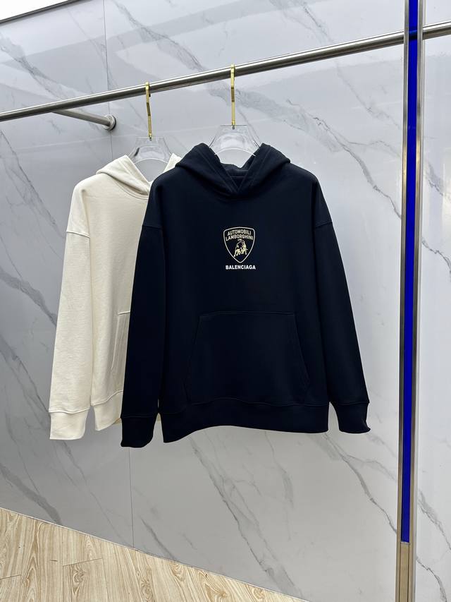 Balenciaga 2025 Autumn/Winter New Arrival Printed Hooded Sweatshirt. Exuding sup