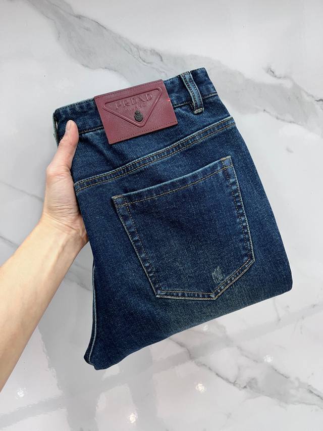 Prada high-end custom-made 2025 early autumn latest denim jeans, available in s