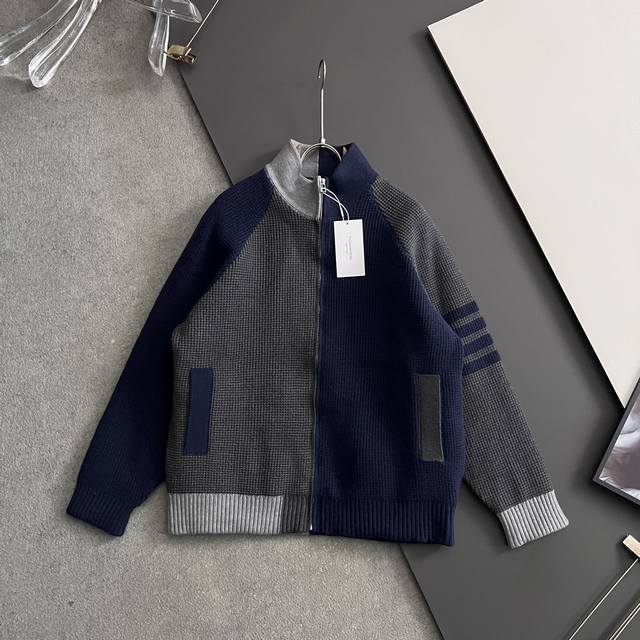 Tb*, 2025 Autumn/Winter New Down Jacket, Original 1:1 Custom Made, All Hardware