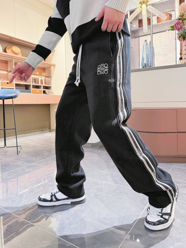 Loewe's top-quality, extra-thick style! 2025 Autumn/Winter new casual pants! Av