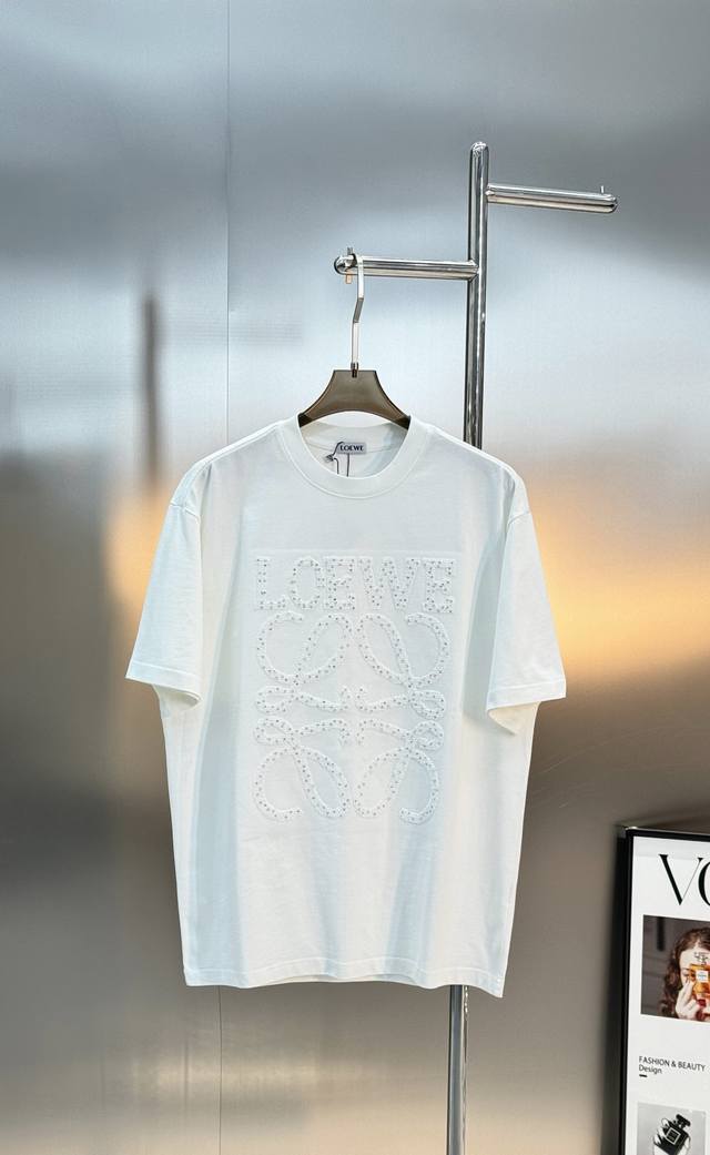 Loewe Goat Embroidered Short-Sleeve T-Shirt. Loewe 26S New Arrival. Unisex. Made