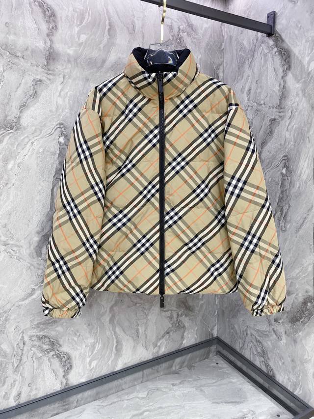 Burberry 25Ss Exclusive Latest Double-sided Stand Collar Down Jacket. High-end c
