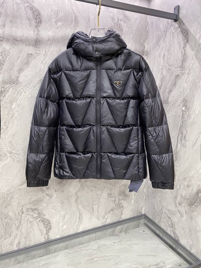 Prada 2025 Winter New Stand Collar Hooded Down Jacket ( ) Detachable Hooded Dia