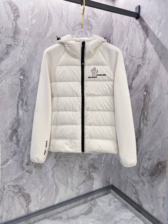 Moncler Fw2025 New Hooded Patchwork Down Jacket. Classic style, hard to find. Ma