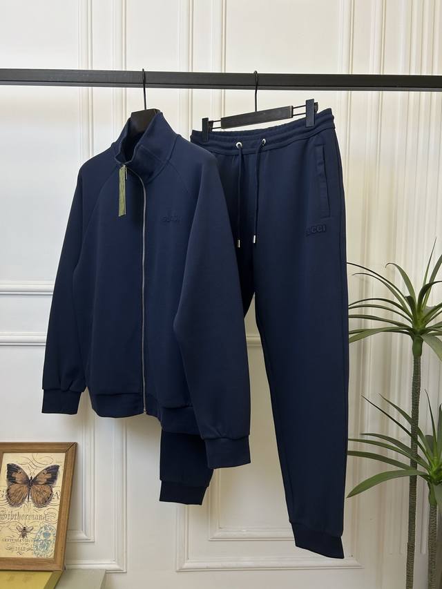 New Gucci suit, jacket p, sweatpants p260 Autumn/Winter New Gucci Warm Brown Cas