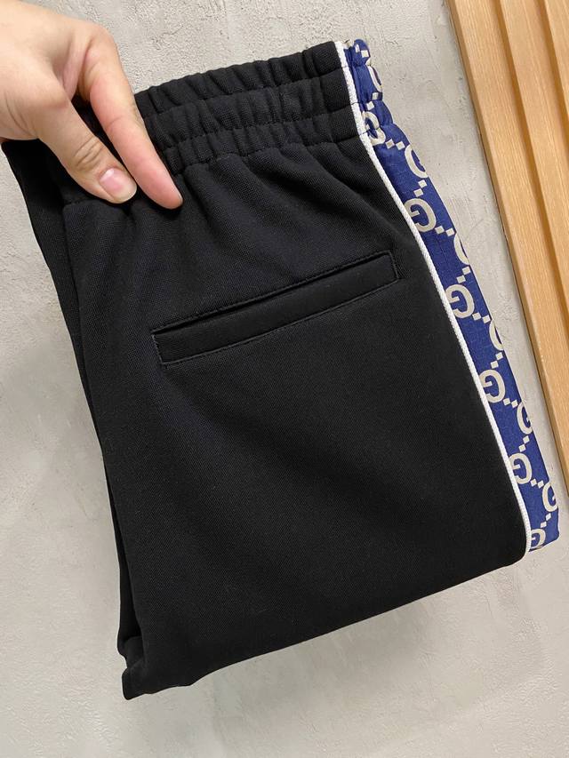 Gucci 2025 Autumn/Winter New Men's Premium Casual Pants, Top-Quality Fabric, New