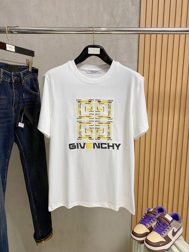 Givenchy 2026 Spring/Summer New Unisex Short-Sleeve T-Shirt, Latest Exclusive On