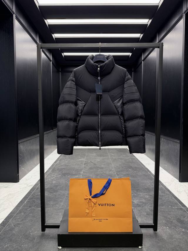 Premium Down Louis Vuitton Lv2025 Brand New Heavy-Duty Mecha-Style Monogram Stan