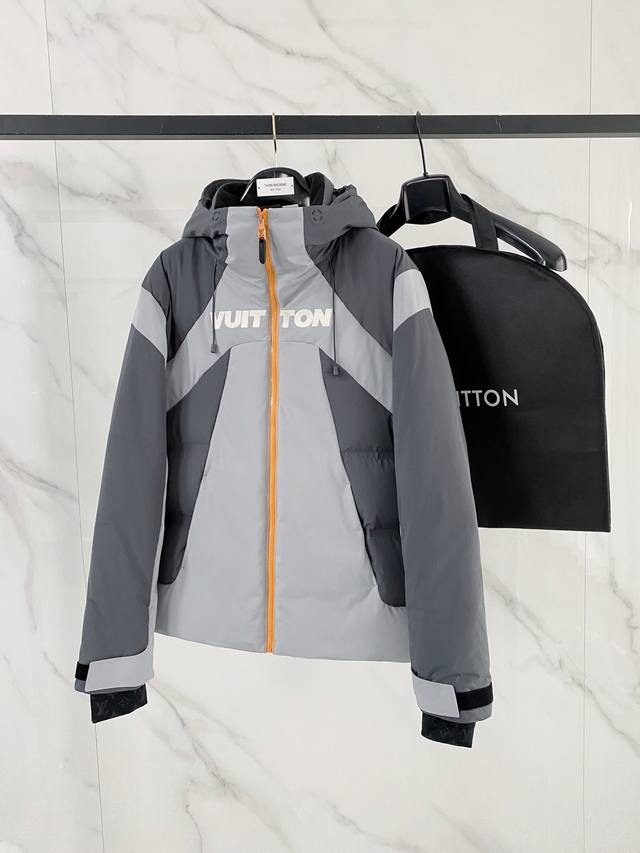 Top-grade goose down, top-quality version. Welcome to compare. Premium Down Loui