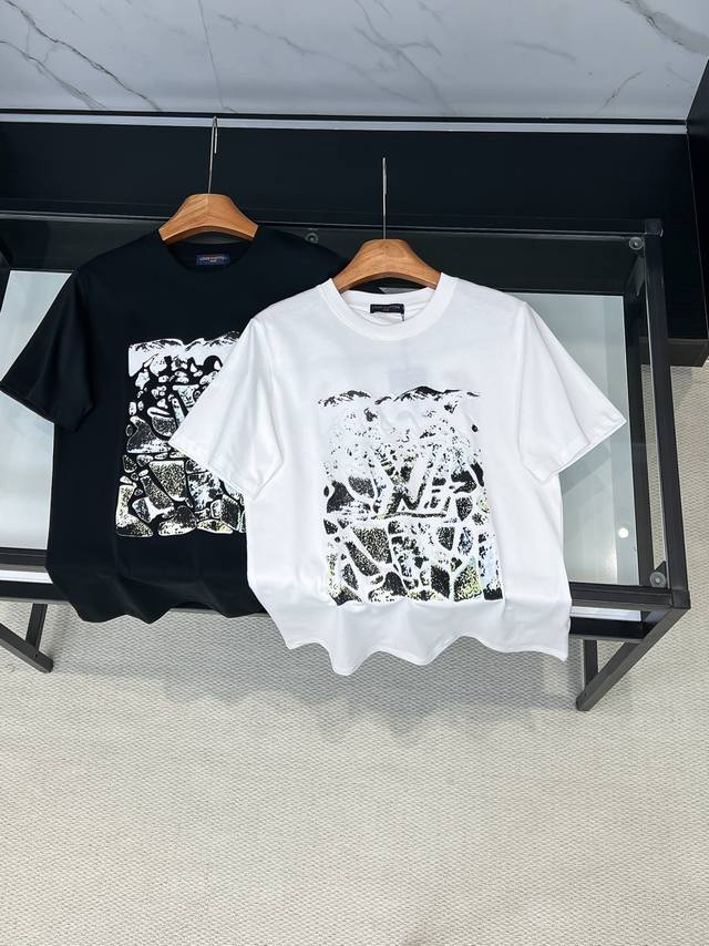 High-quality version, note the details: turtleback design on the back. Louis Vu