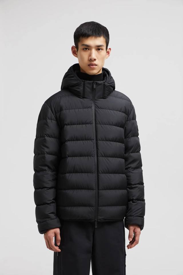 Mon24Ss New Arrival: Jeluz Men's Short Down Jacket with Detachable Hood. Made fr
